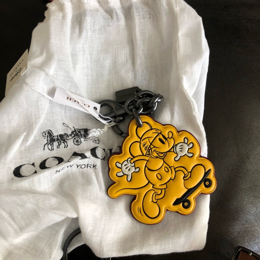 Limited addition collection coach luggage tag